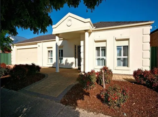 19 Kingfisher Avenue, Mawson Lakes SA 5095-Image