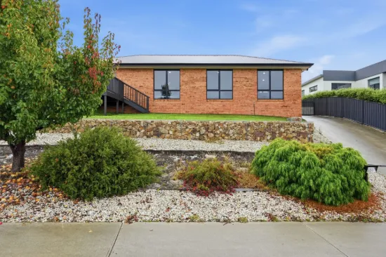 19 Lagoon View Court, Midway Point, Tas 7171