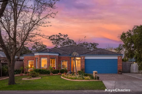 19 Lakeview Terrace, Beaconsfield, Vic 3807