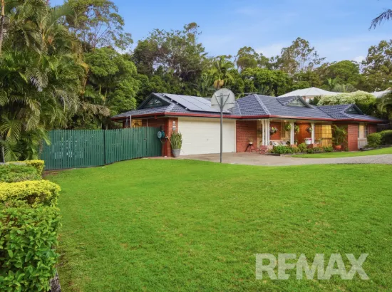 19 Lancewood Drive, Albany Creek, Qld 4035