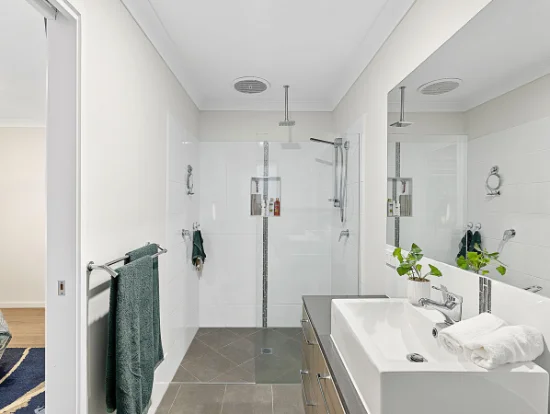 19 Landing Circuit, Springfield Lakes, Qld 4300-Image