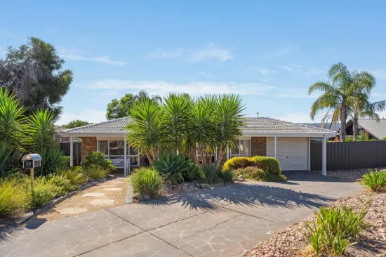 19 Laredo Court, Wynn Vale, SA 5127