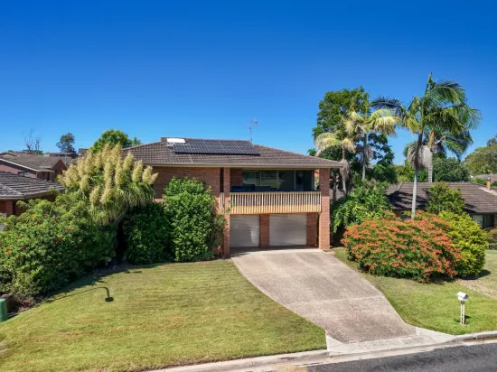 19 Lawson Cresent, Taree, NSW 2430
