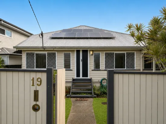 19 Leslie Street, Nundah, Qld 4012