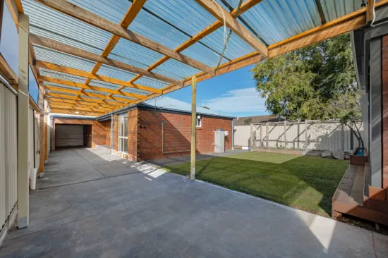 19 Lincolne Crescent, Roxburgh Park, Vic 3064-Image