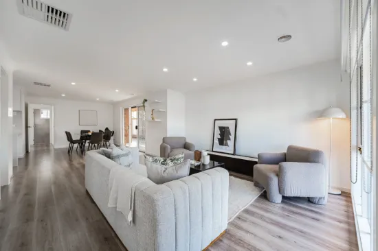 19 Lincolne Crescent, Roxburgh Park, Vic 3064-Image