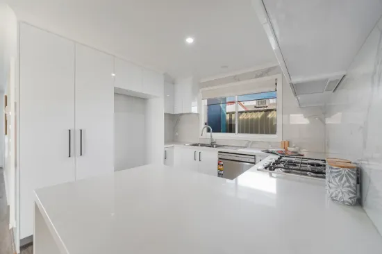 19 Lincolne Crescent, Roxburgh Park, Vic 3064-Image