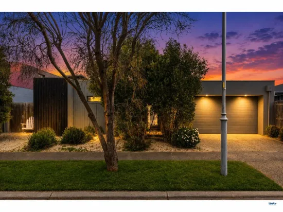 19 Loch Lomond Crescent, Torquay, Vic 3228