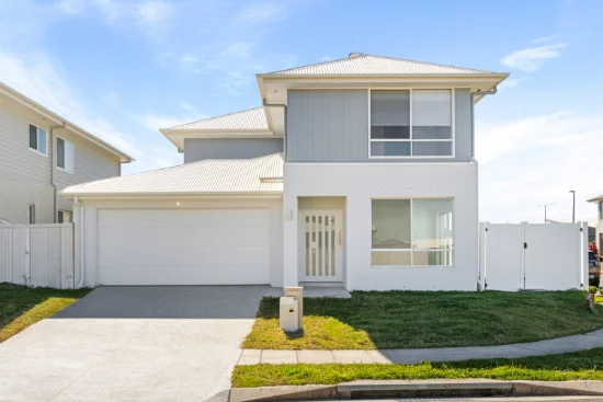 19 Lune St,, Nirimba, Qld 4551
