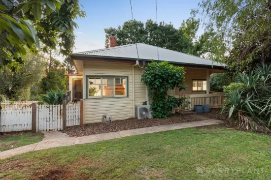 19 Macclesfield Road, Emerald, Vic 3782