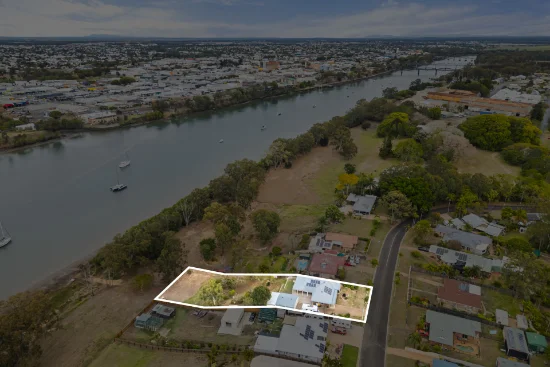 19 Mariners Way, Bundaberg North, Qld 4670