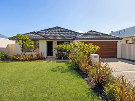 19 Mccallum Parkway, Bertram, WA 6167