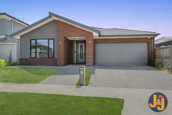 19 Mercer Street, Mickleham, Vic 3064