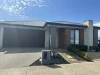 19 Metropolis Wy, Donnybrook, Vic 3064