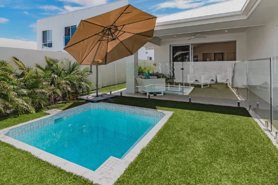 19 Moreton Dr, Jacobs Well, Qld 4208