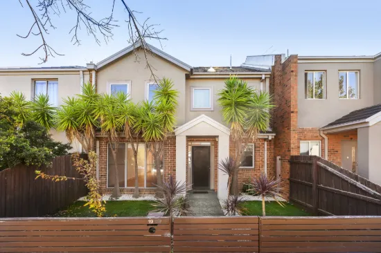 19 Mulsanne Lane, Bentleigh East, Vic 3165