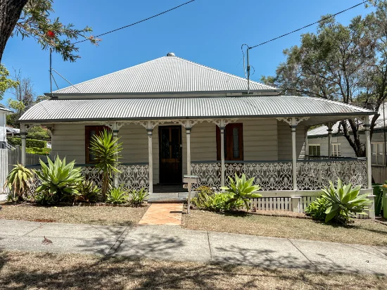 19 Murphy Street, Ipswich, Qld 4305 - For Rent