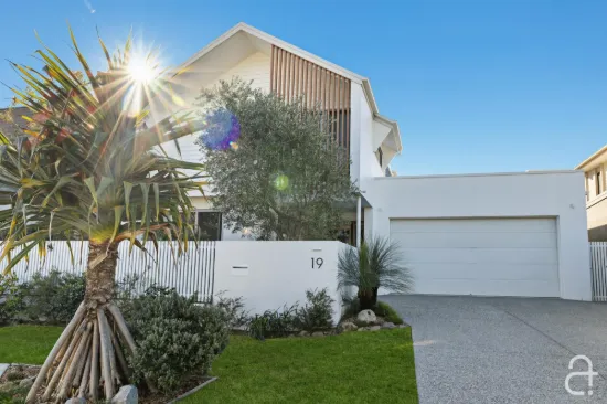 19 Offshore Street, Bokarina, Qld 4575