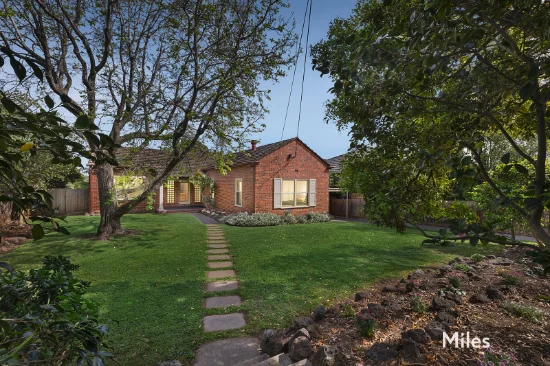 19 Otterington Grove, Ivanhoe East, Vic 3079