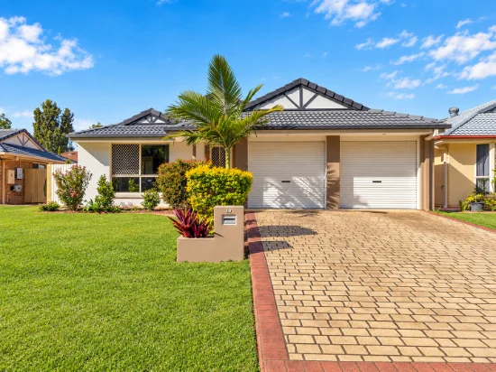 19 Pacific Parade, Forest Lake, Qld 4078 - For Rent