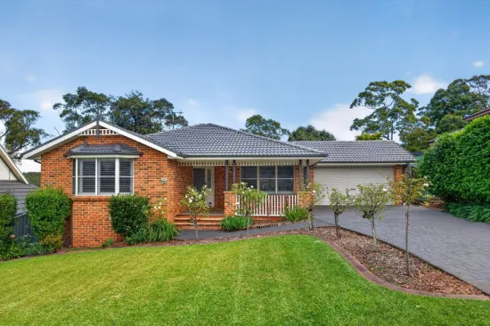 19 Pinecrest Street, Winmalee, NSW 2777