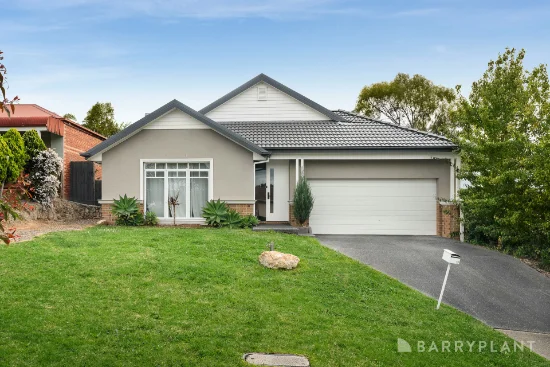 19 Pinnacle Rise, Lilydale, Vic 3140
