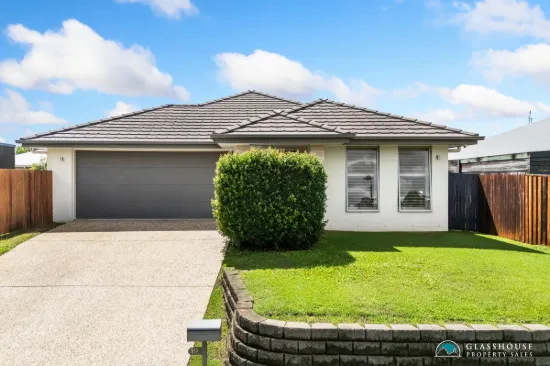 19 Poole Road, Glass House Mountains, Qld 4518