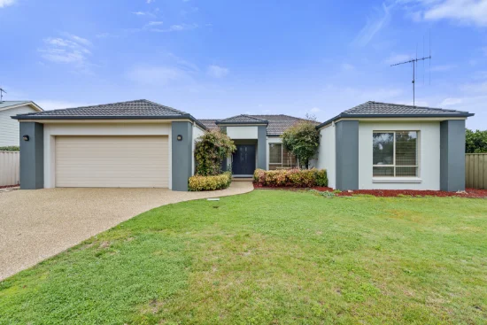 19 Railway Street, Nathalia, Vic 3638