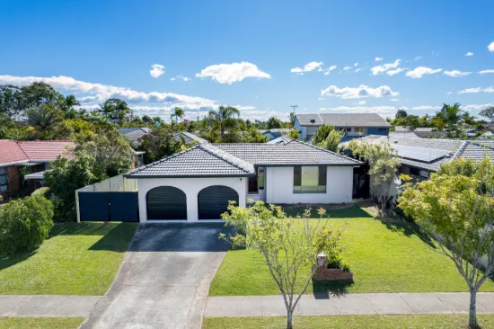 19 Razorbill Street, Burleigh Waters, Qld 4220