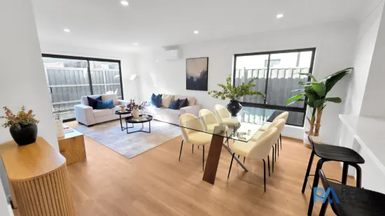 19 Reef Circuit, Clyde, Vic 3978