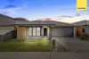 19 Reston Way, Strathtulloh, Vic 3338