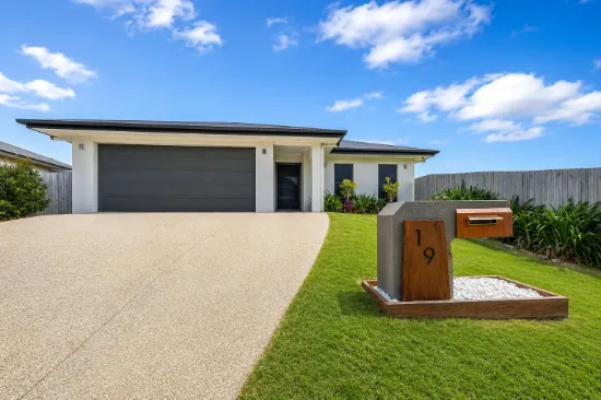 19 Ripplecreek Way, Cannon Valley, Qld 4800
