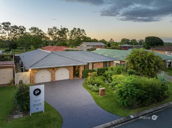 19 Risdon Street, Carindale, Qld 4152