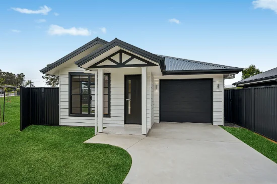 19 Solomon Drive, Lake Cathie, NSW 2445 - For Rent