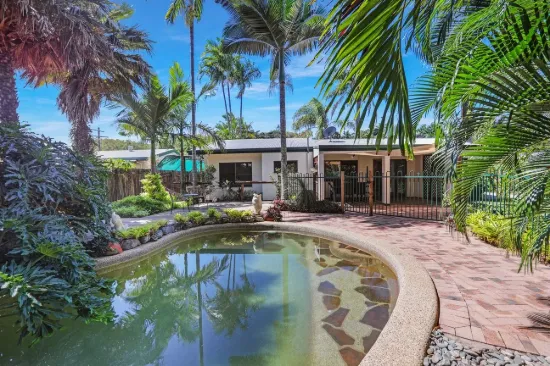 19 Strombus Avenue, Trinity Beach, Qld 4879
