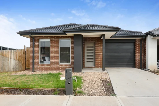19 Sumac St, Brookfield, Vic 3338