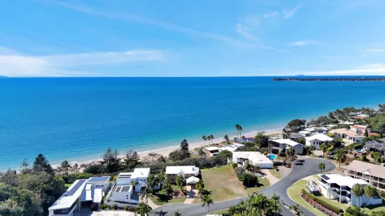 19 Sunrise Place, Blacks Beach, Qld 4740