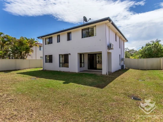 19 Tanzen Drive, Arundel, Qld 4214