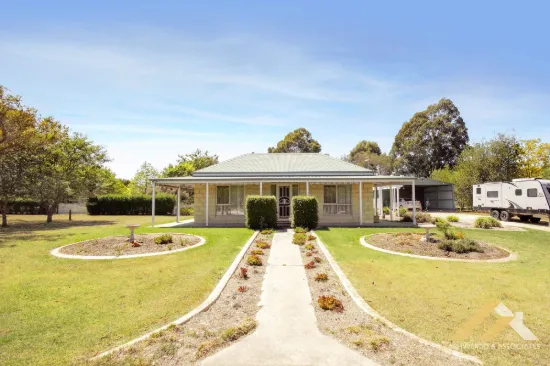 19 Timbarra Dr, Eastwood, Vic 3875
