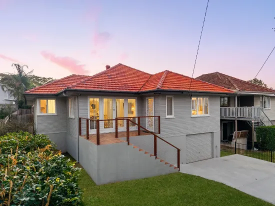 19 Toohey Road, Tarragindi, Qld 4121