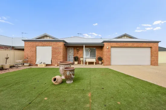 19 Toorak Drive, Irymple, Vic 3498
