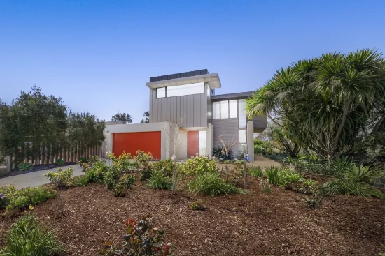 19 Tower Hill Road, Somers, Vic 3927