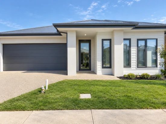 19 Wallangara Road, Greenvale, Vic 3059