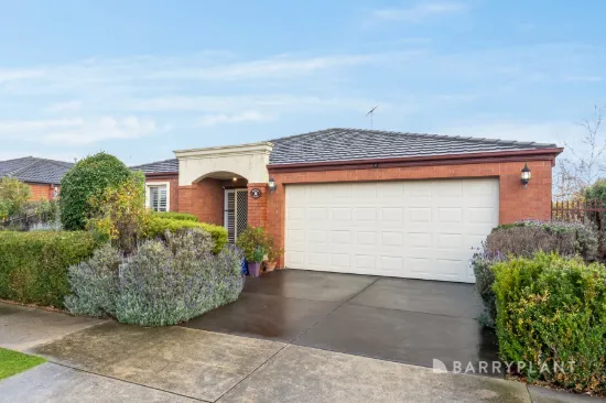 19 Waratah Place, Grovedale, Vic 3216