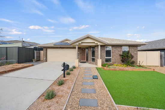 19 Waterworth Street, Dunlop, ACT 2615