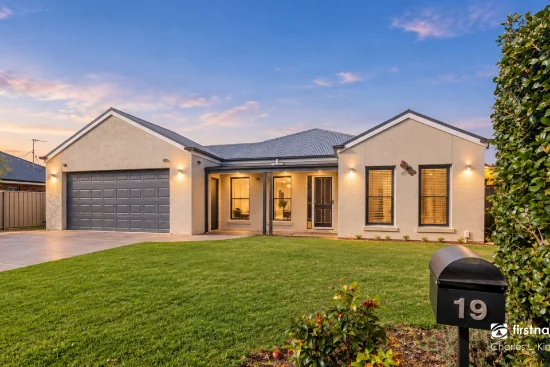 19 Wearne Road, Echuca, Vic 3564