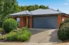 19 Willow Grove, Leongatha, Vic 3953-Image