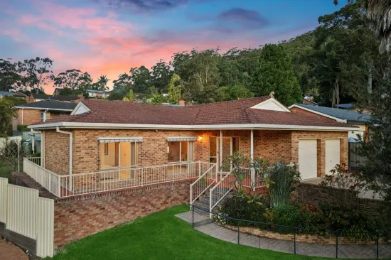 19 Willowin Close, Green Point, NSW 2251