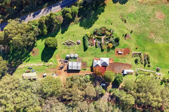 19 Willung South School Road, Willung South, Vic 3847