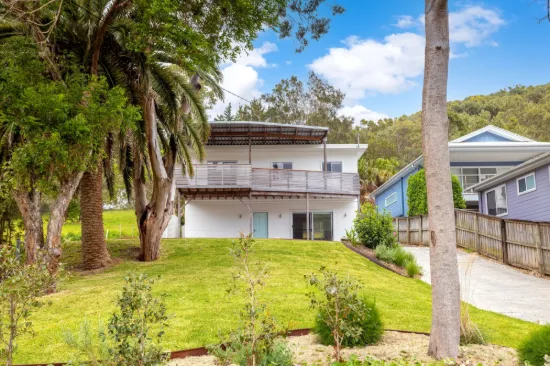 190 Boomerang Drive, Blueys Beach NSW 2428-Image